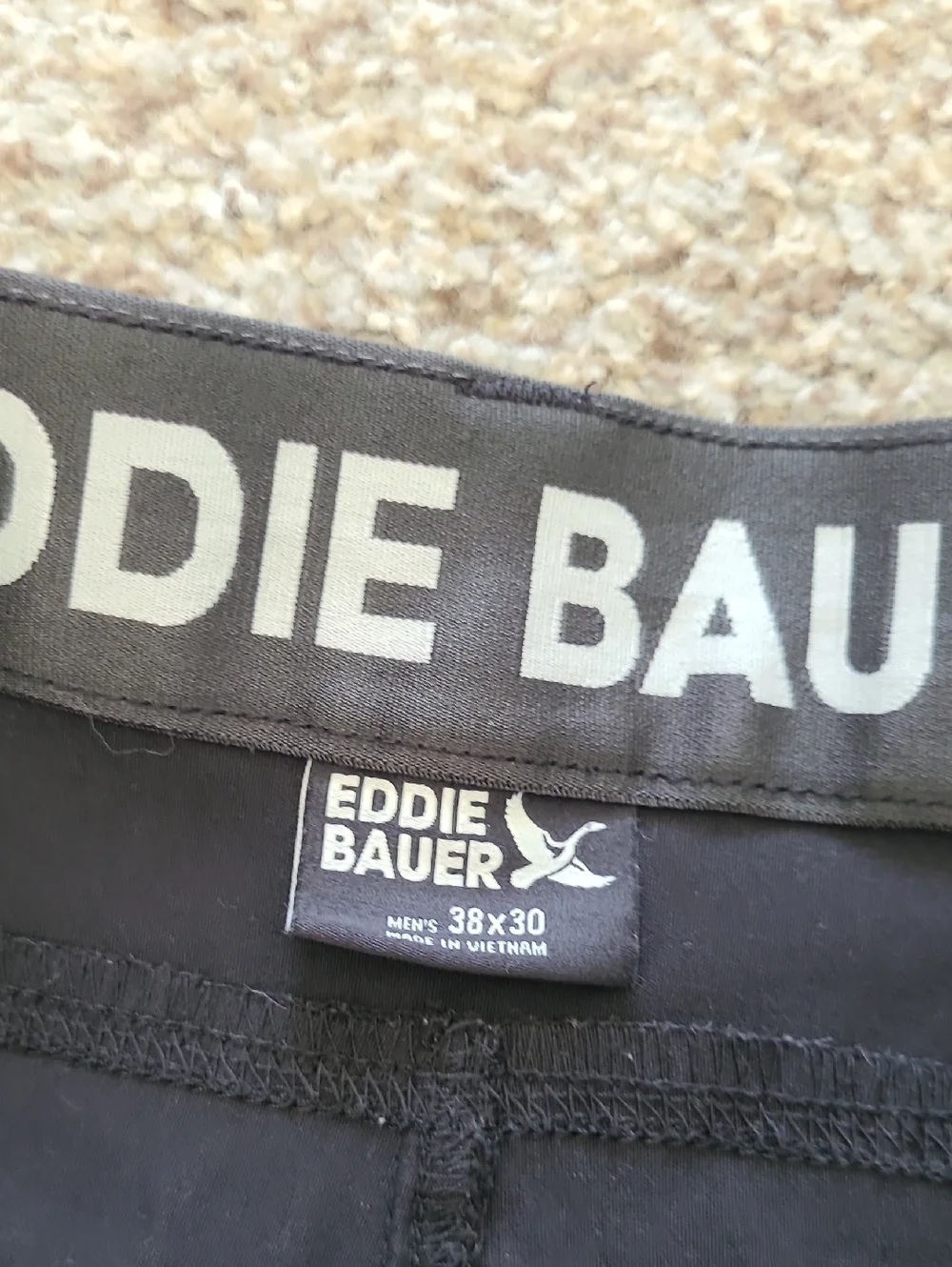 Eddie Bauer Rainier Tech Black Cargo Travel Pants